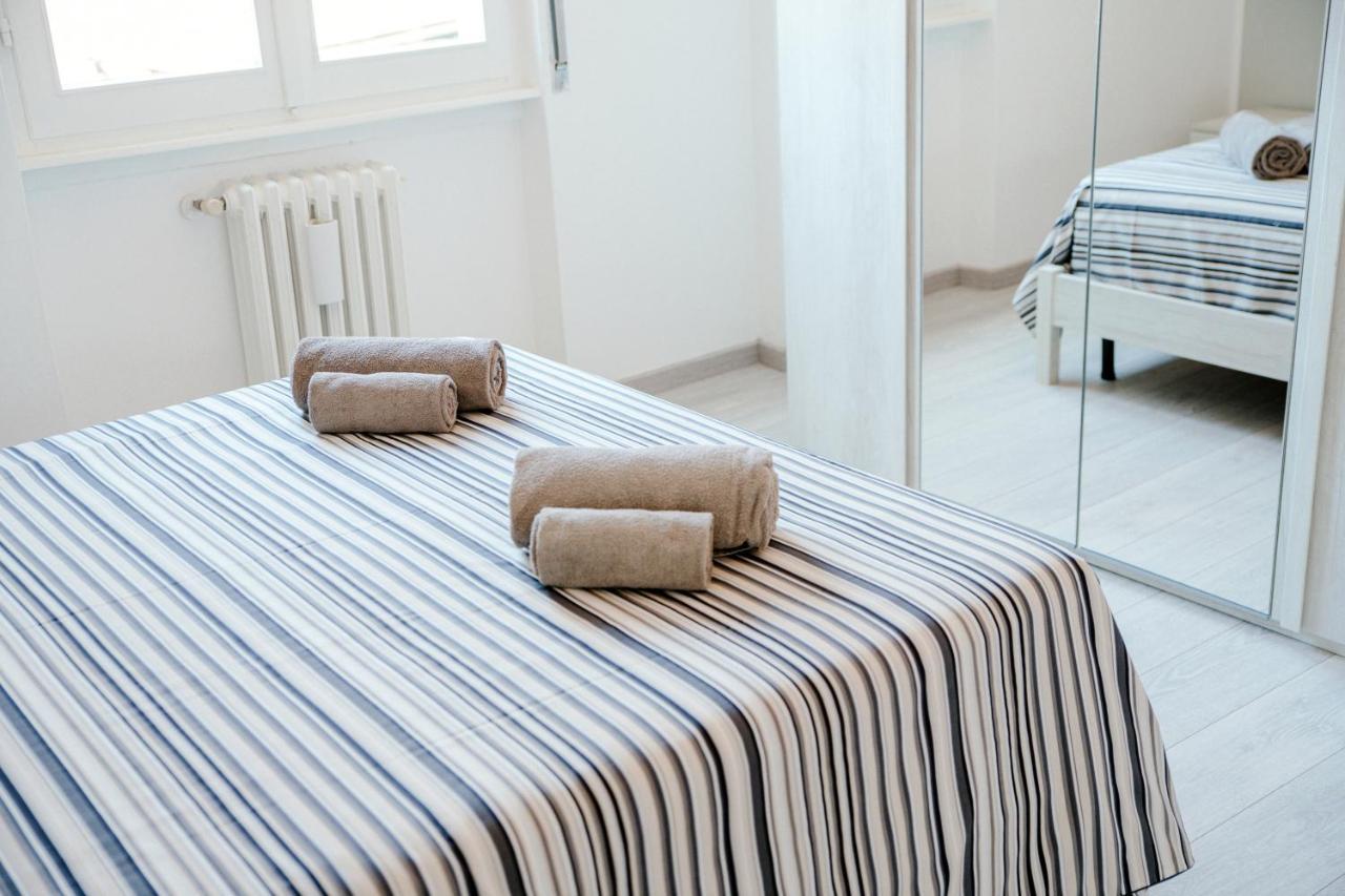 Bright Home - The House Of Travelers Como Exteriör bild